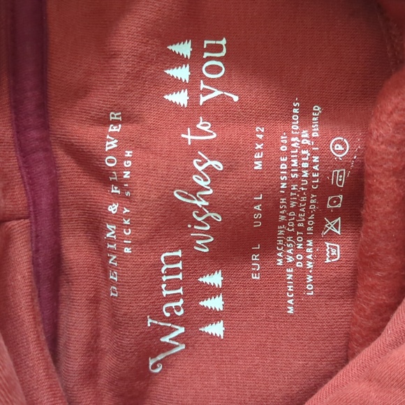 Christmas Denim & Flower Hoodie -  Men's - Picture 4 of 6